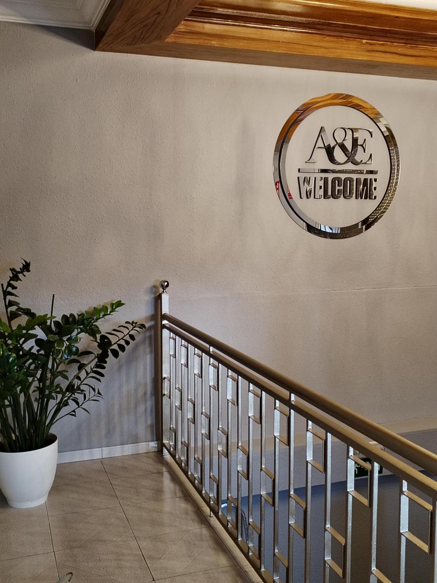 Pension A&E Manises Esterno foto