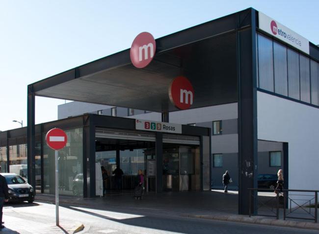 Pension A&E Manises Esterno foto
